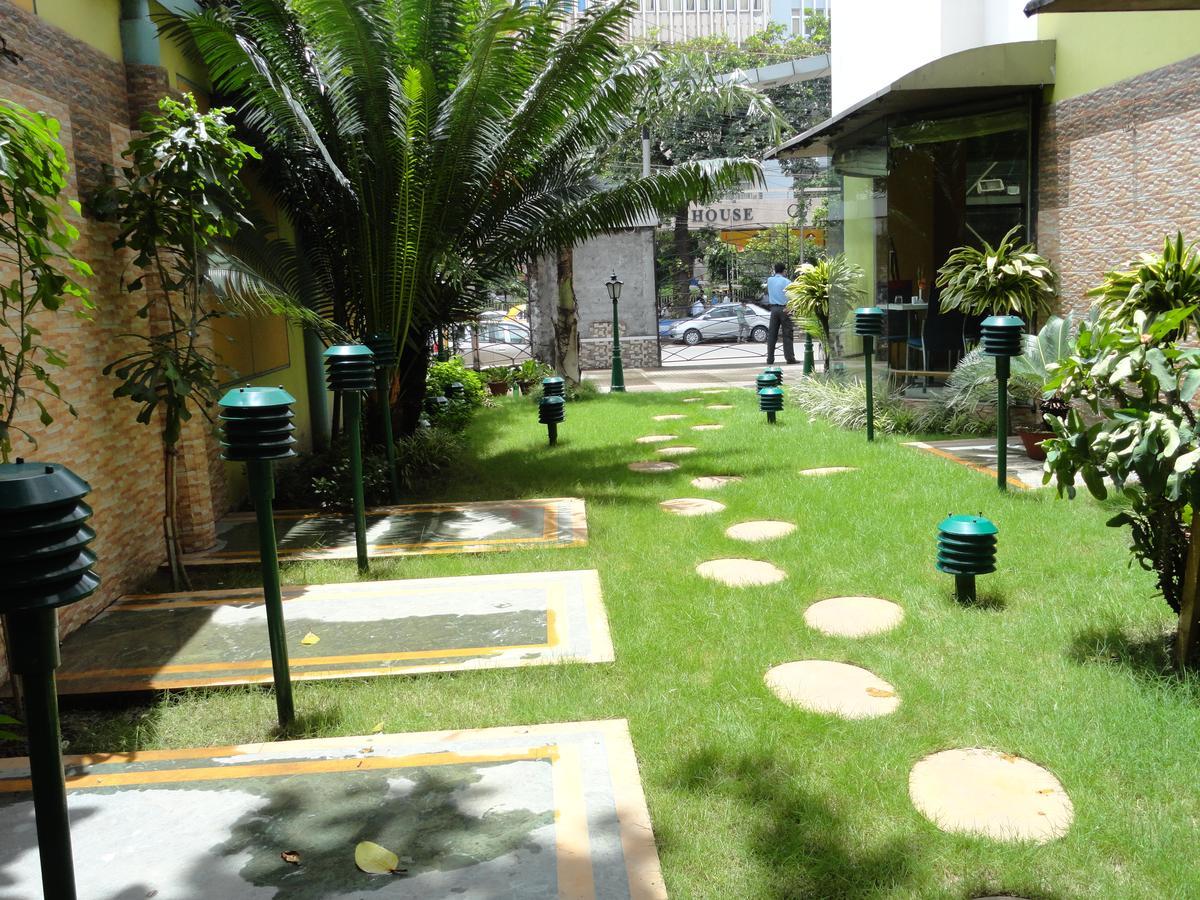 The Senator Hotel Kolkata Ngoại thất bức ảnh