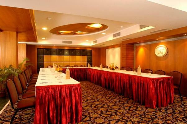 The Senator Hotel Kolkata Ngoại thất bức ảnh
